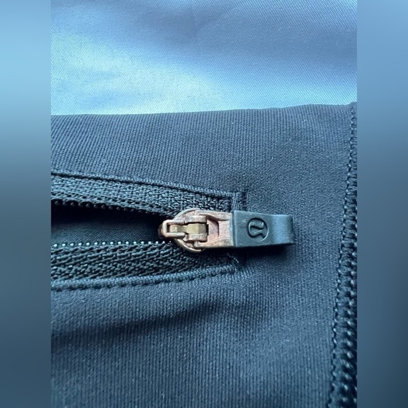 Lululemon Run Inspire Crop Leggings All Full-On Luxtreme Black and White 4 - Picture 12 of 15